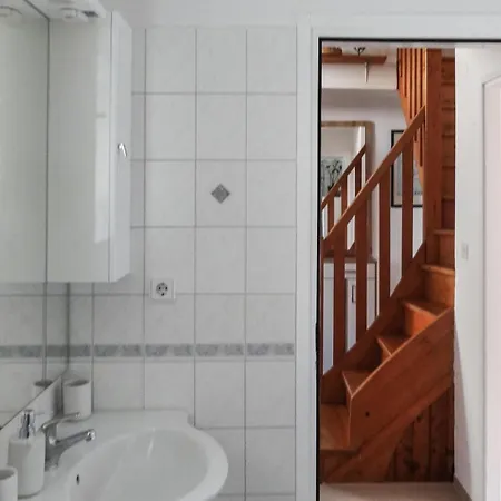 Appartement 3 Bedroom Pet Friendly In